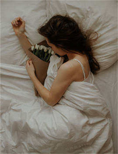 亚洲精品做爰无码片麻豆/王雨纯脱得最光的一次