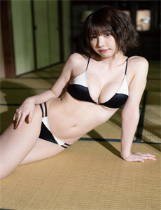 偷偷与邻居做爰完整视频,久别的草原在线观看免费直播